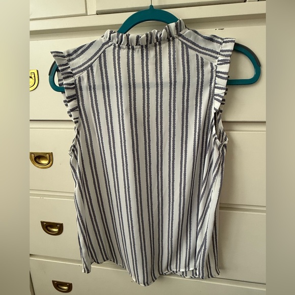 Set of 3 Ann Taylor and LOFT Blouses - Picture 7 of 8